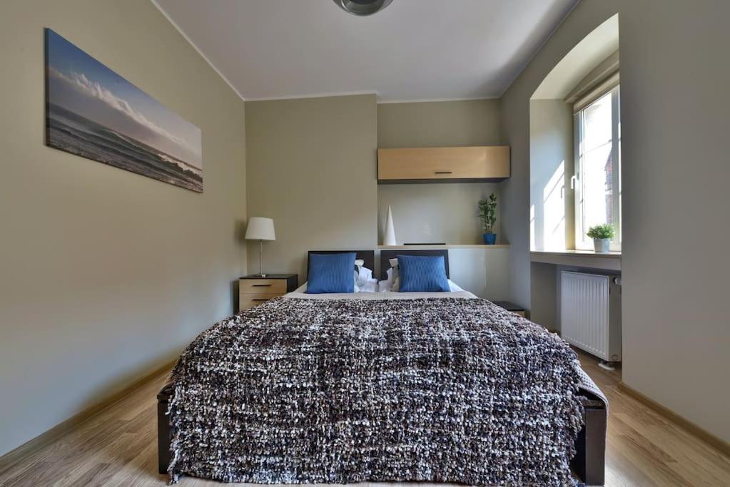 Argentis Wiezienna Apartment Wroclaw Ngoại thất bức ảnh